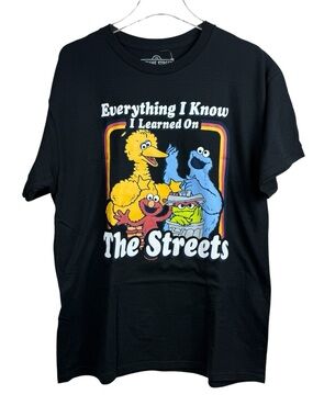 Sesame Street Everything I Know I Learned On The Streets Men’s Size L T Shirt